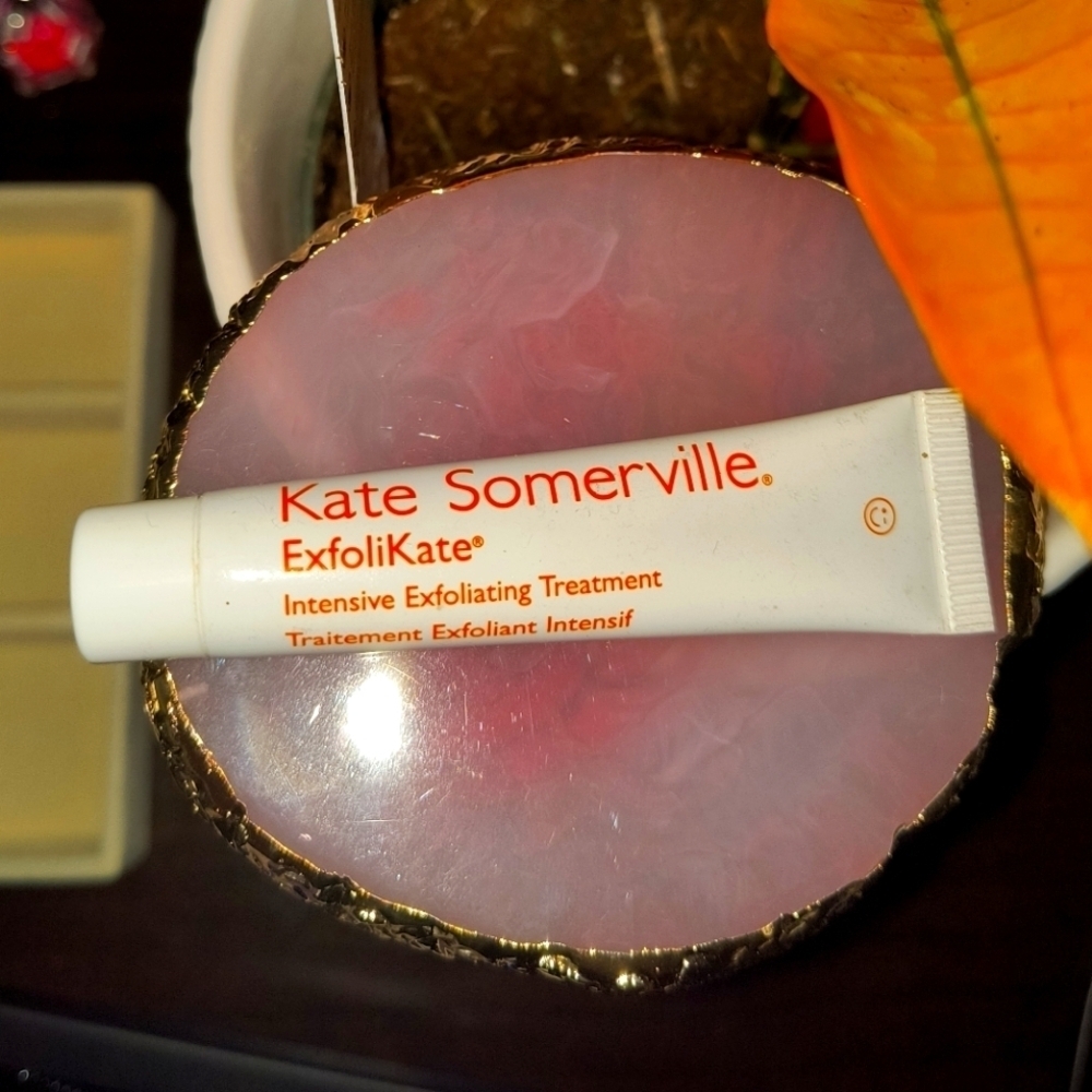 Kate Somerville ExfoliKate Intensive Exfoliating Treatment Made to Smooth skin